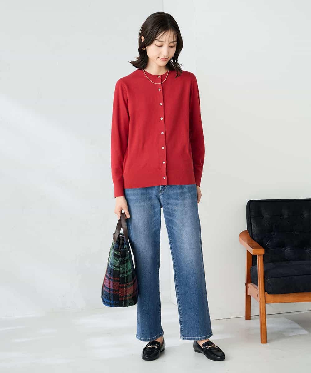 K2CAD40049 a.v.v(アー・ヴェ・ヴェ) 【洗える】クルーネック美ラクるカーディガン レッド