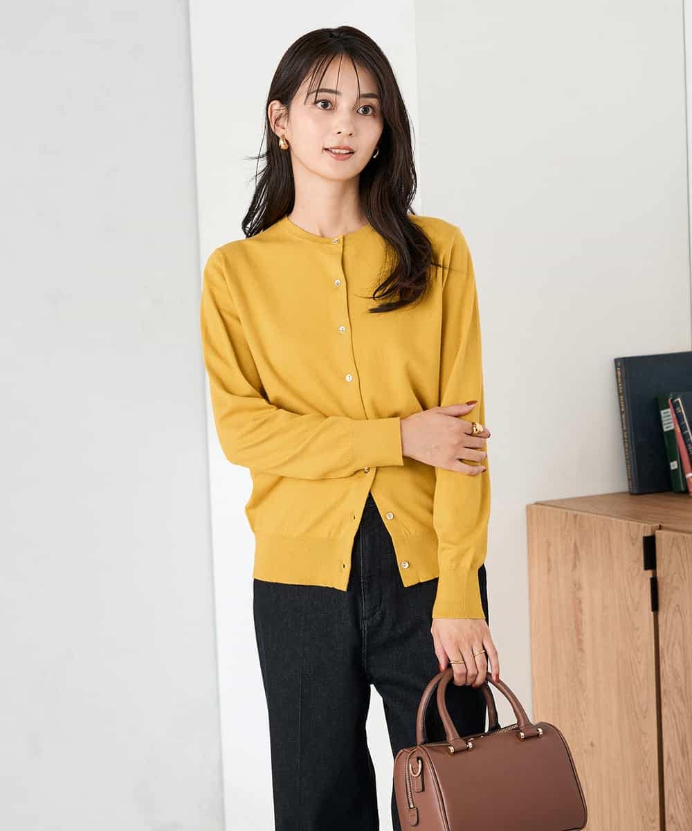 K2CAD40049 a.v.v(アー・ヴェ・ヴェ) 【洗える】クルーネック美ラクるカーディガン レッド