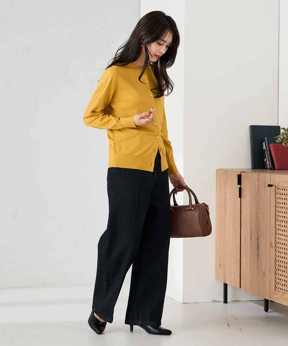 K2CAD40049 a.v.v(アー・ヴェ・ヴェ) 【洗える】クルーネック美ラクるカーディガン レッド