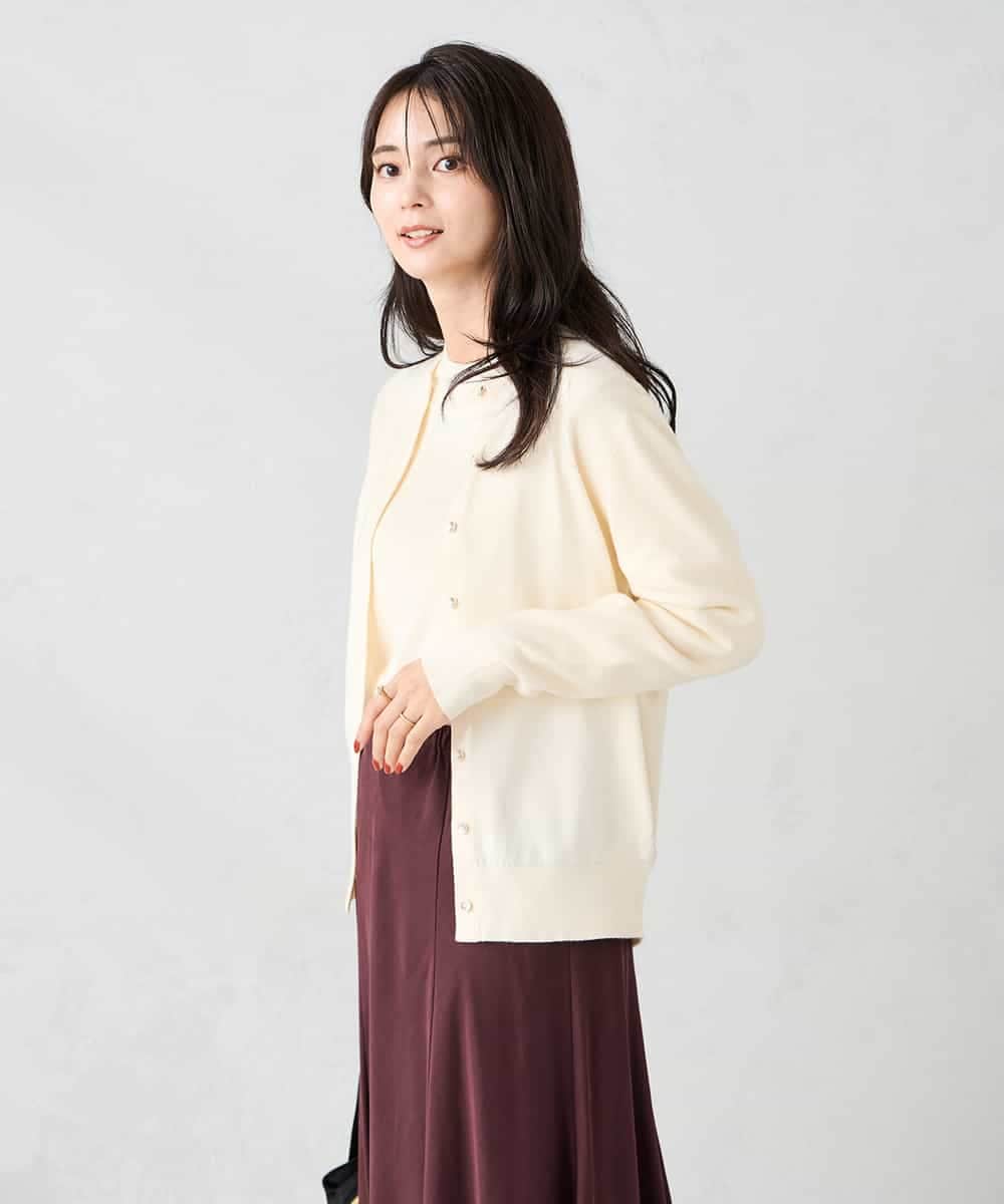 K2CAD40049 a.v.v(アー・ヴェ・ヴェ) 【洗える】クルーネック美ラクるカーディガン レッド