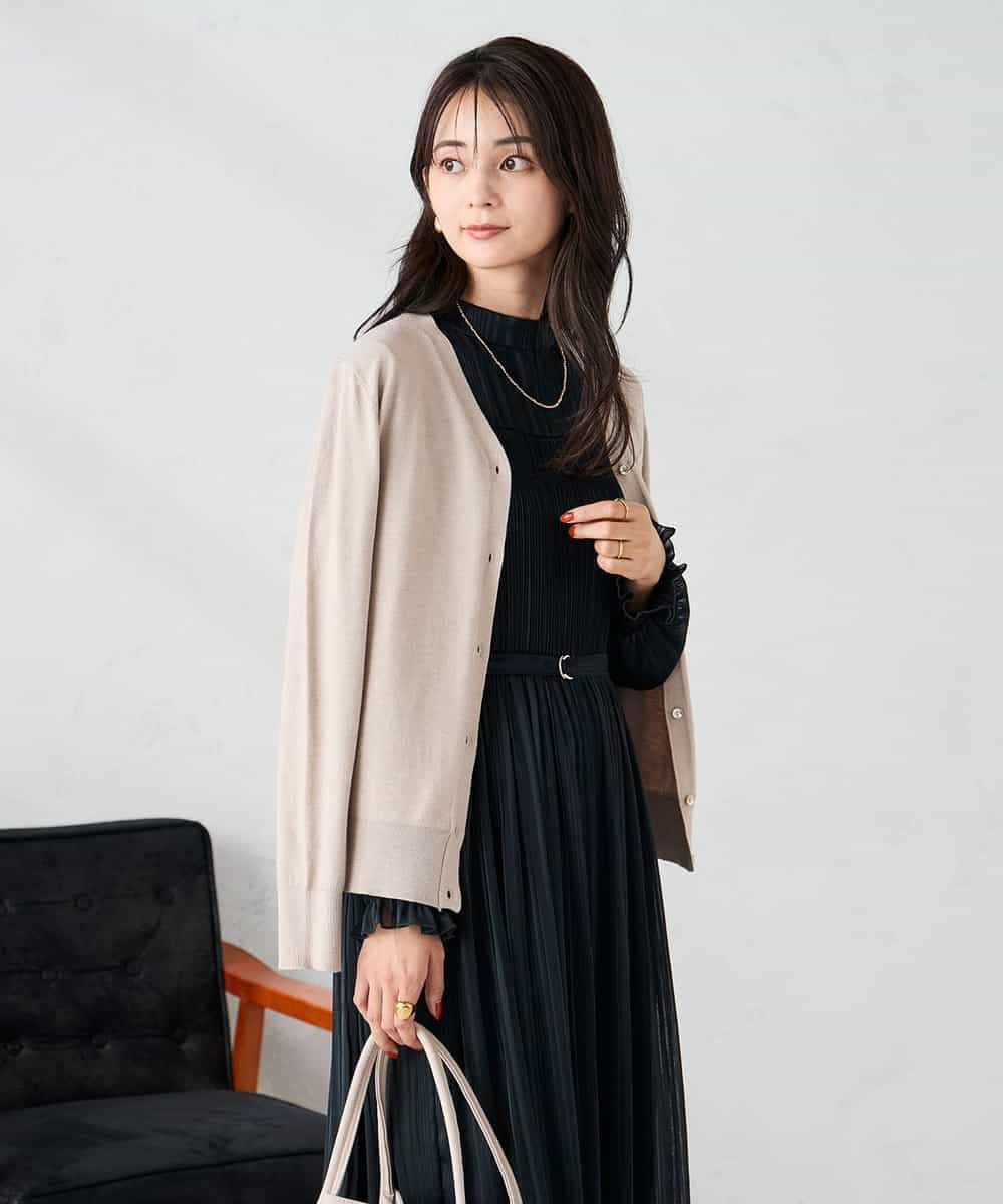 K2CAD41049 a.v.v(アー・ヴェ・ヴェ) 【洗える】Vネック美ラクるカーディガン レッド