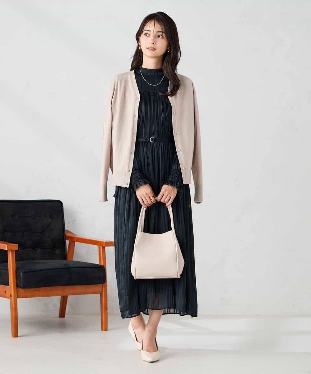 K2CAD41049 a.v.v(アー・ヴェ・ヴェ) 【洗える】Vネック美ラクるカーディガン レッド