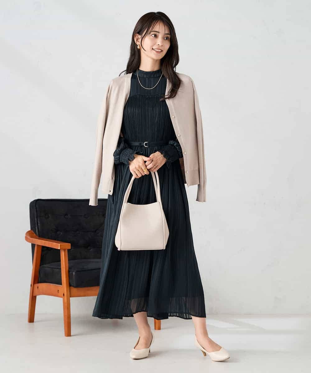 K2CAD41049 a.v.v(アー・ヴェ・ヴェ) 【洗える】Vネック美ラクるカーディガン レッド