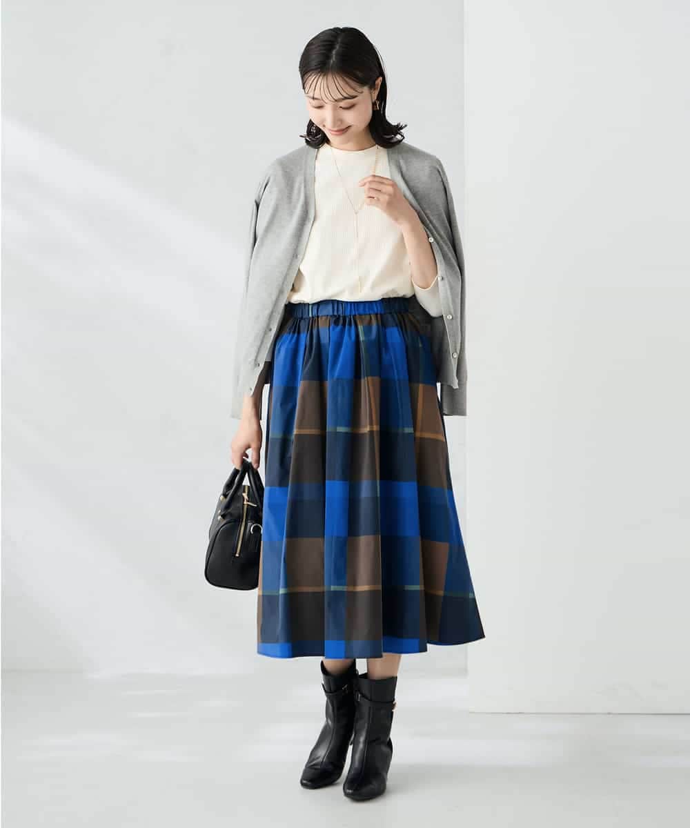 K2CAD41049 a.v.v(アー・ヴェ・ヴェ) 【洗える】Vネック美ラクるカーディガン レッド