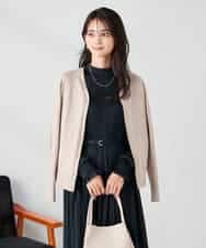 K2CAD41049 a.v.v(アー・ヴェ・ヴェ) 【洗える】Vネック美ラクるカーディガン グレージュ