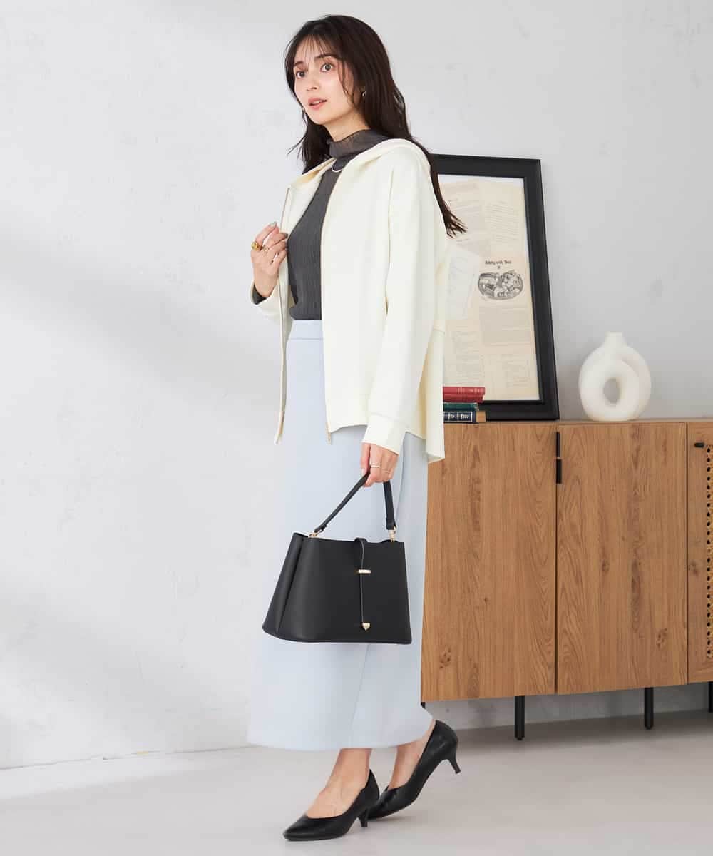 K2CED04054 a.v.v(アー・ヴェ・ヴェ) バックフレアダンボールパーカー ネイビー