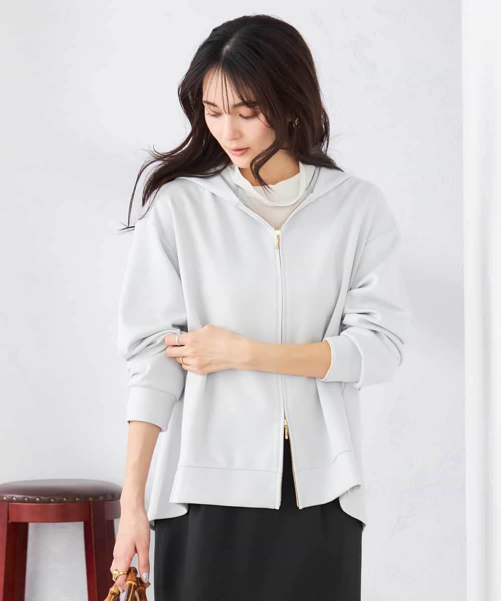 K2CED04054 a.v.v(アー・ヴェ・ヴェ) バックフレアダンボールパーカー ネイビー