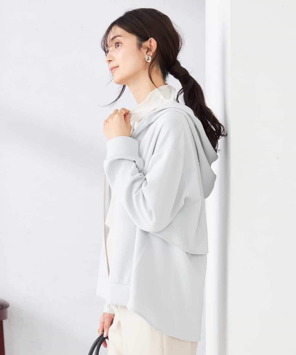 K2CED04054 a.v.v(アー・ヴェ・ヴェ) バックフレアダンボールパーカー ネイビー