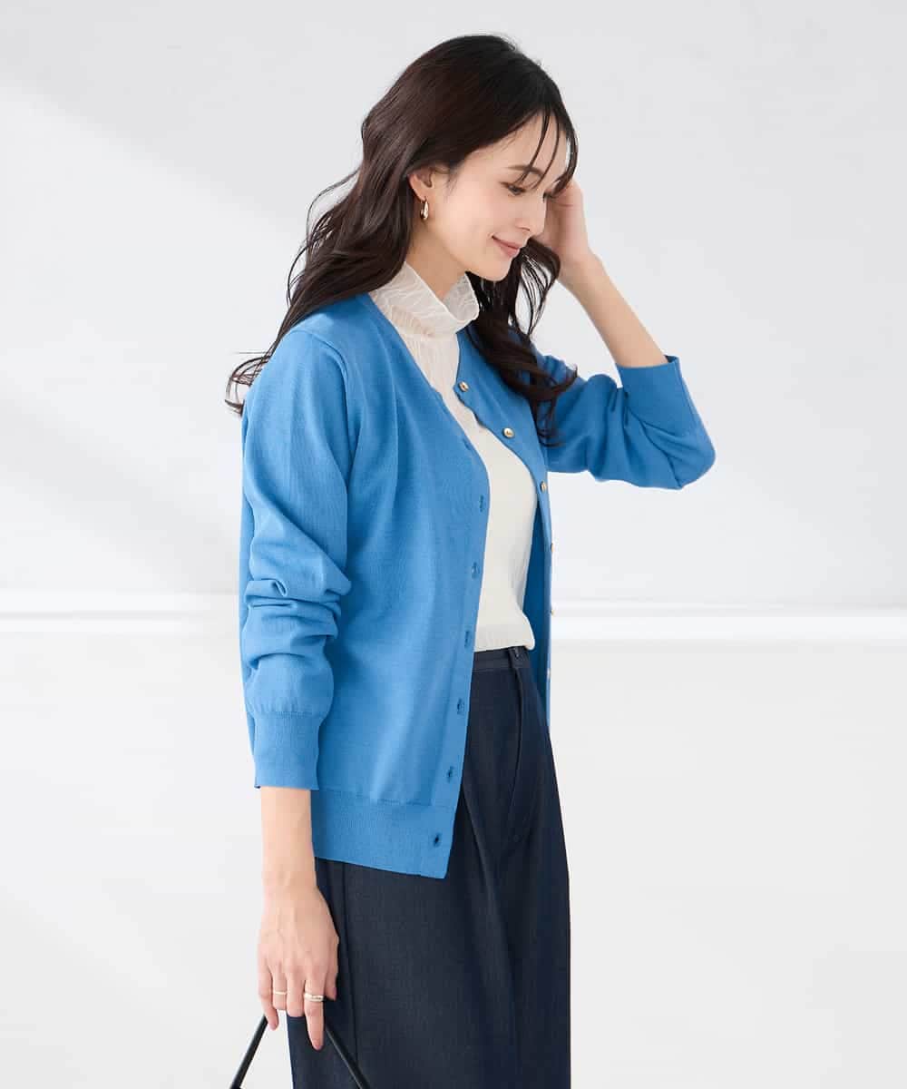 K2CED10049 a.v.v(アー・ヴェ・ヴェ) 【洗える/UVカット】クルーネックカーディガン ライトイエロー