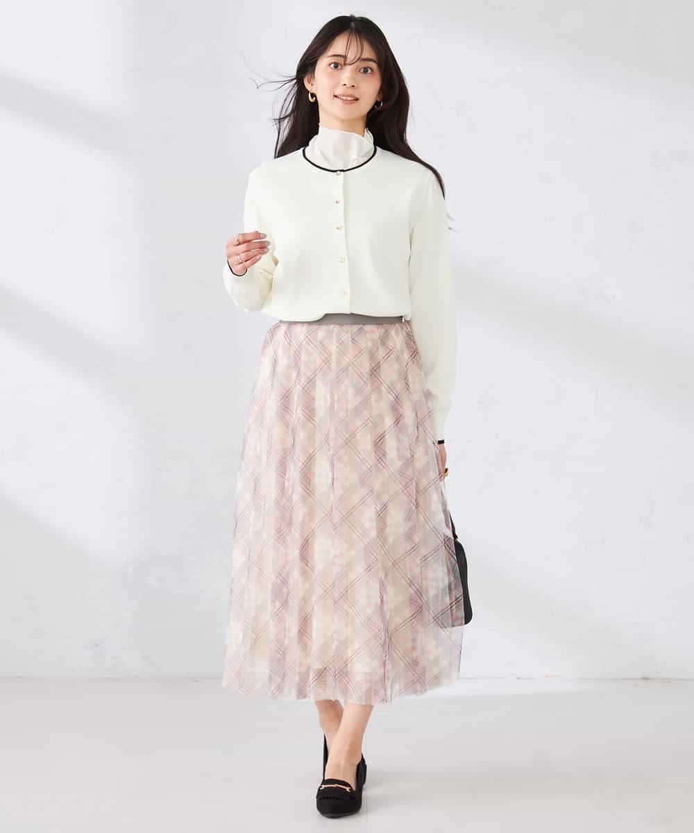 K2CED10049 a.v.v(アー・ヴェ・ヴェ) 【洗える/UVカット】クルーネックカーディガン ライトイエロー