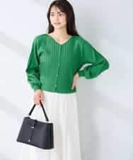 K2CFD06054 a.v.v(アー・ヴェ・ヴェ) プリーツ編みVネックニットカーディガン グリーン
