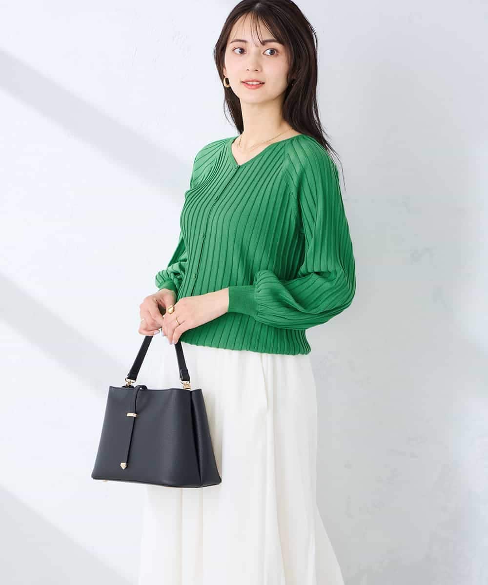 K2CFD06054 a.v.v(アー・ヴェ・ヴェ) プリーツ編みVネックニットカーディガン グリーン