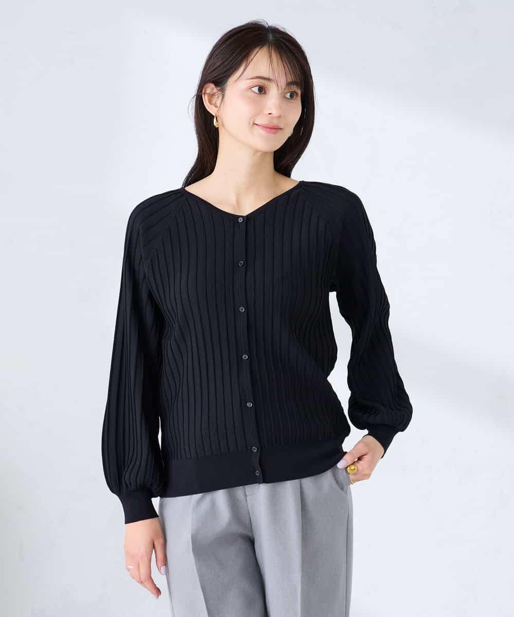 K2CFD06054 a.v.v(アー・ヴェ・ヴェ) プリーツ編みVネックニットカーディガン グリーン