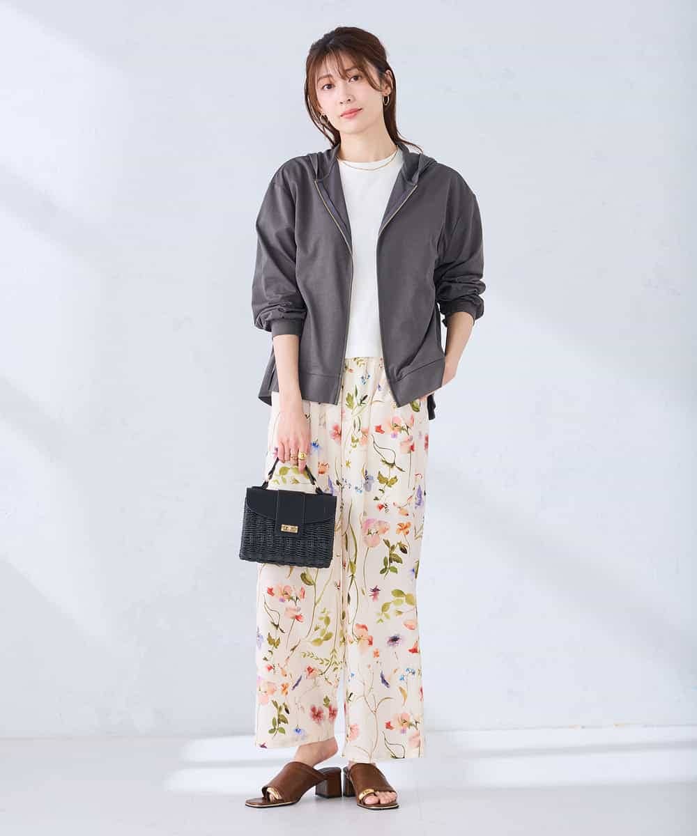 K2CGD14054 a.v.v(アー・ヴェ・ヴェ) 【UVカット】バックフレアパーカー ネイビー