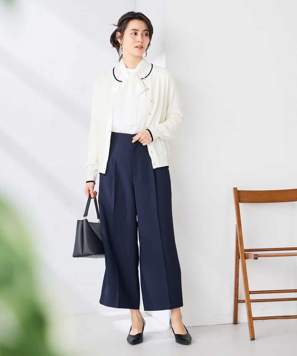 K2CGD20049 a.v.v(アー・ヴェ・ヴェ) クルーネックサマーカーディガン【洗える/接触冷感/UVカット】 グレージュ