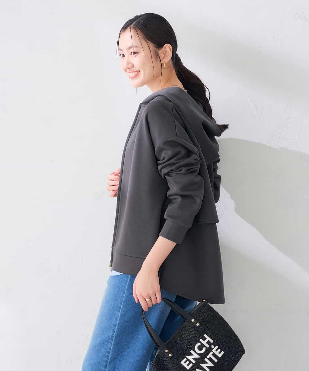 K2CKD09059 a.v.v(アー・ヴェ・ヴェ) バックフレア ダンボール ZIP パーカー ネイビー