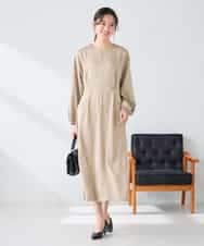 K2EFD05089 a.v.v(アー・ヴェ・ヴェ) サテンドルマンスリーブワンピース ベージュ