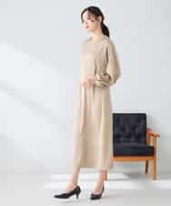 K2EFD05089 a.v.v(アー・ヴェ・ヴェ) サテンドルマンスリーブワンピース ベージュ