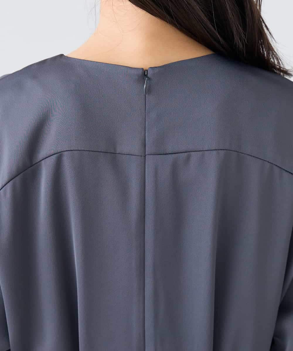 K2EFD05089 a.v.v(アー・ヴェ・ヴェ) サテンドルマンスリーブワンピース ベージュ