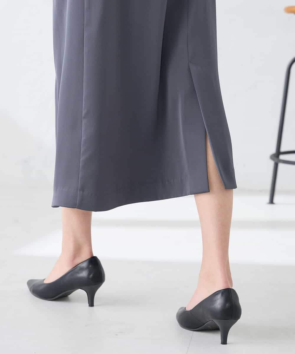 K2EFD05089 a.v.v(アー・ヴェ・ヴェ) サテンドルマンスリーブワンピース ベージュ