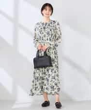 K2EFD12109 a.v.v(アー・ヴェ・ヴェ) ランダムプリーツワンピース ネイビー