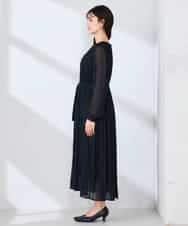 K2EFD12109 a.v.v(アー・ヴェ・ヴェ) ランダムプリーツワンピース ネイビー