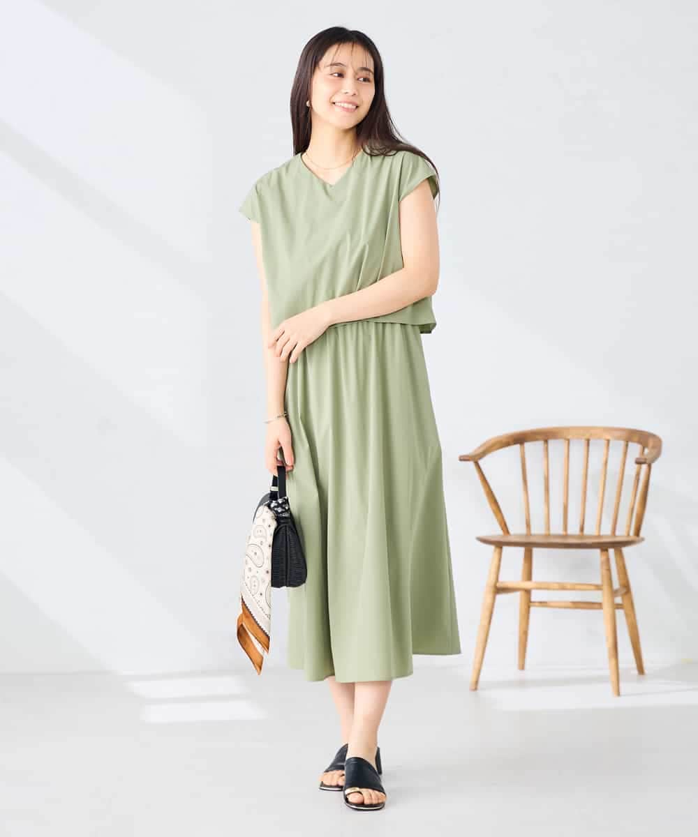 K2EGD09089 a.v.v(アー・ヴェ・ヴェ) 【微撥水】ナイロンドッキングワンピース カーキ