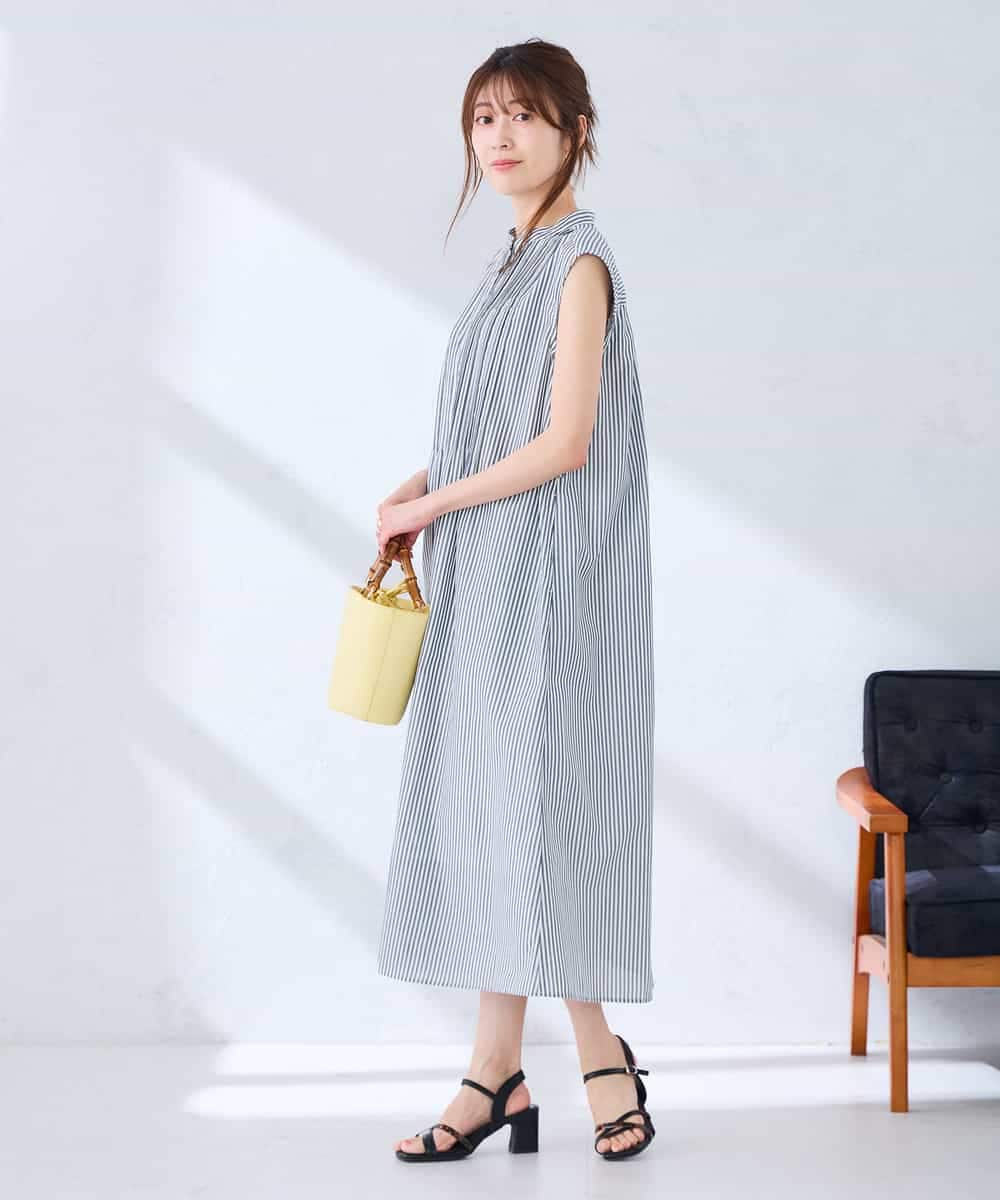 K2EGD13089 a.v.v(アー・ヴェ・ヴェ) フレアシャツワンピース ネイビーストライプ柄