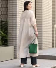K2EGP11079 a.v.v(アー・ヴェ・ヴェ) バックギャザーシャツワンピース ベージュ