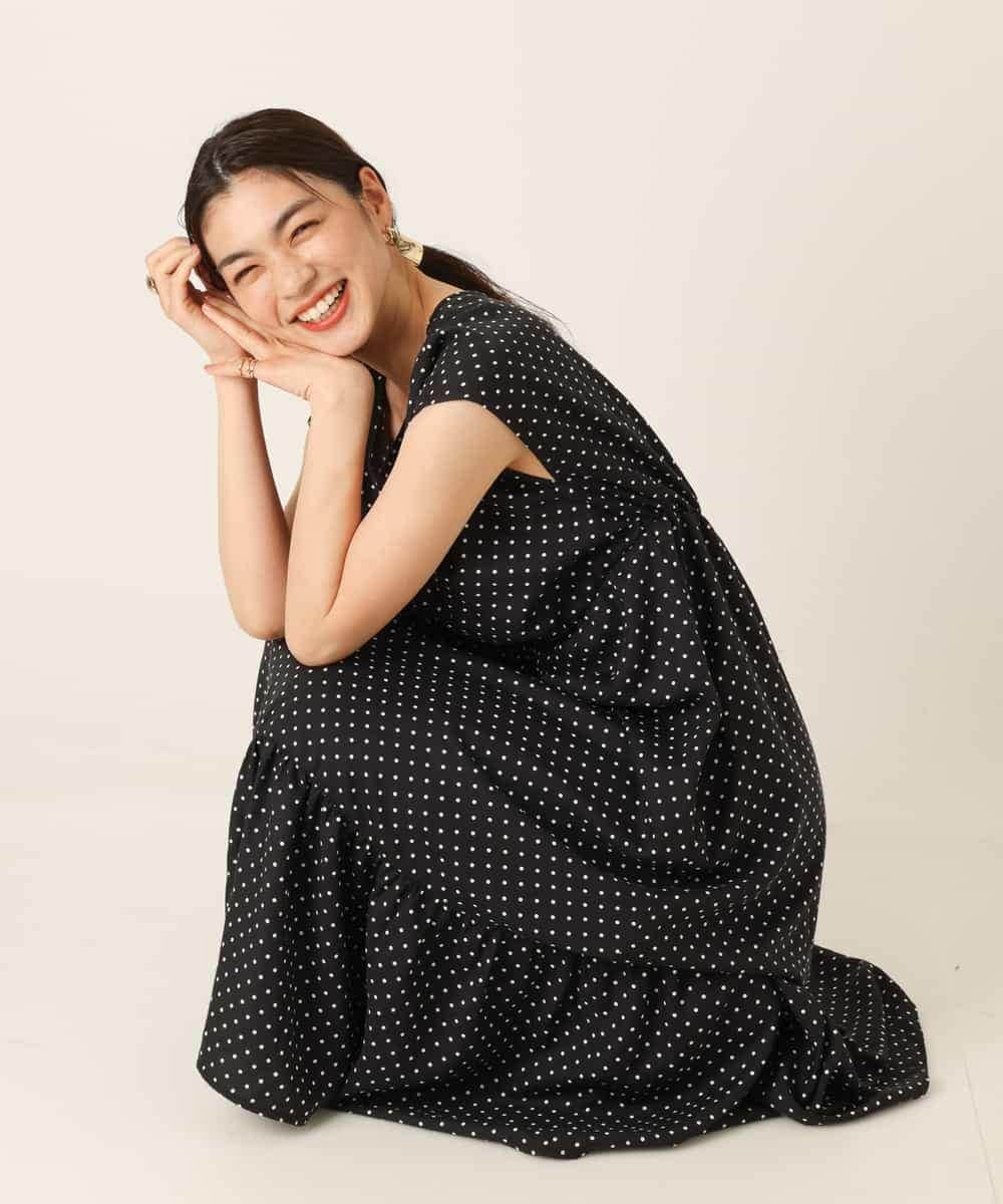 K2EGP13089 a.v.v(アー・ヴェ・ヴェ) ドット柄大人のティアードワンピース ブラック