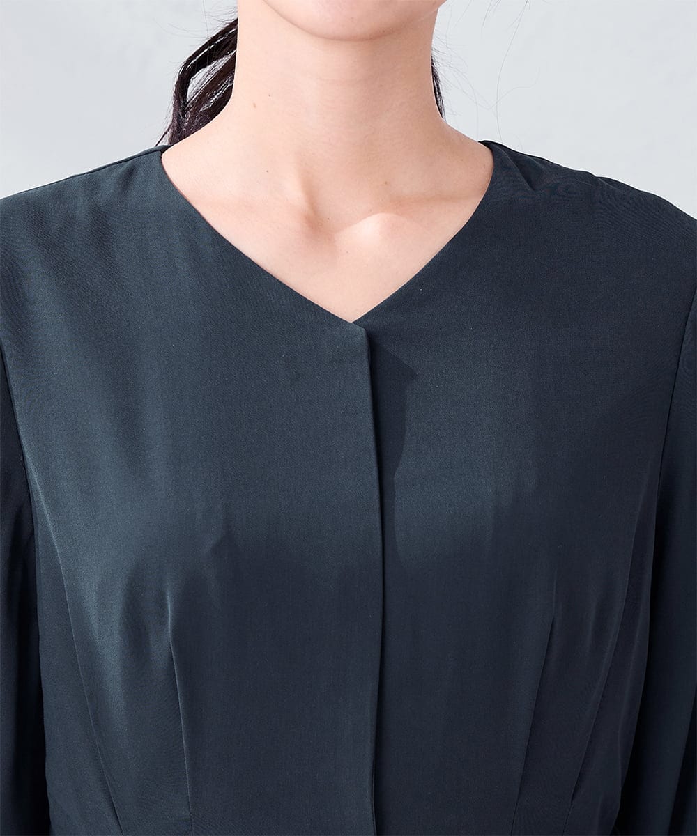 K2EKA06099 a.v.v(アー・ヴェ・ヴェ) 【洗える】ウエストタックワンピース ネイビー