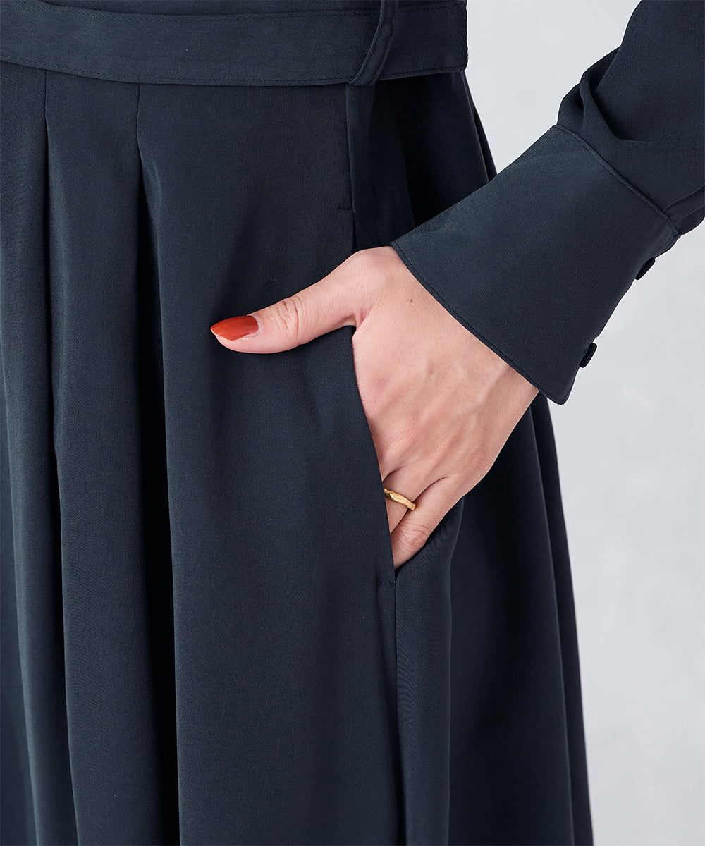 K2EKA06099 a.v.v(アー・ヴェ・ヴェ) 【洗える】ウエストタックワンピース ネイビー