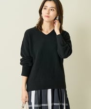 K2FAA38039 a.v.v(アー・ヴェ・ヴェ) 【新色登場/洗える】ゆるふわVネックニット ブラック