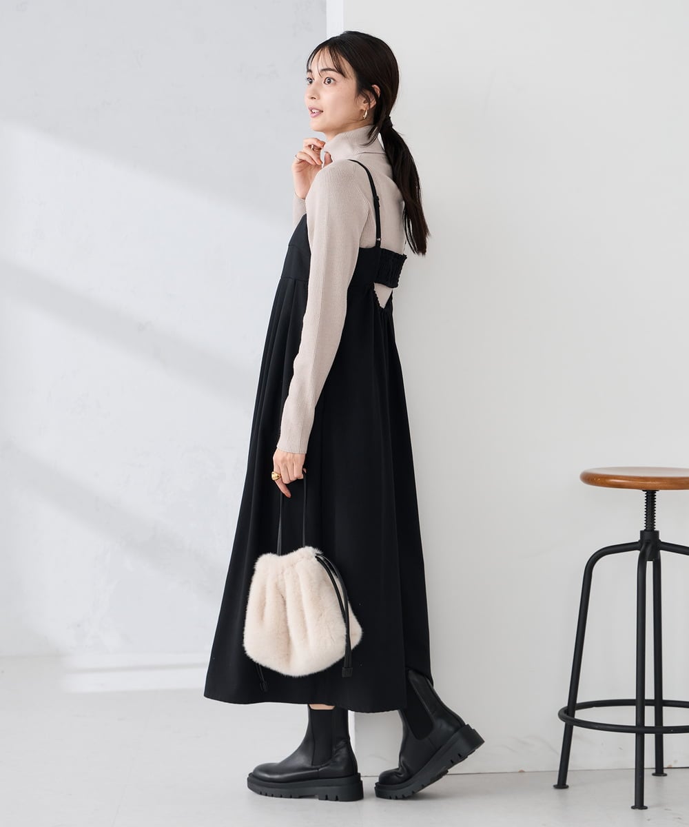 K2FAD01029 a.v.v(アー・ヴェ・ヴェ) リブタートルニット レッド