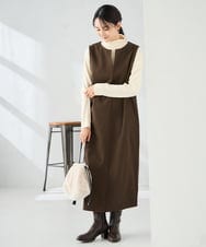 K2FAD01029 a.v.v(アー・ヴェ・ヴェ) リブタートルニット レッド