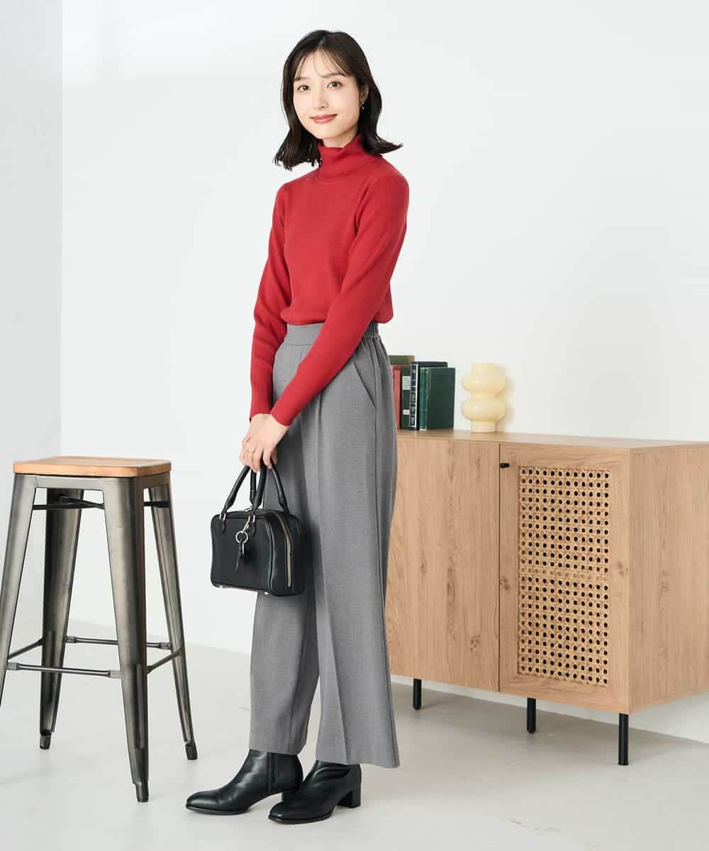 K2FAD01029 a.v.v(アー・ヴェ・ヴェ) リブタートルニット レッド