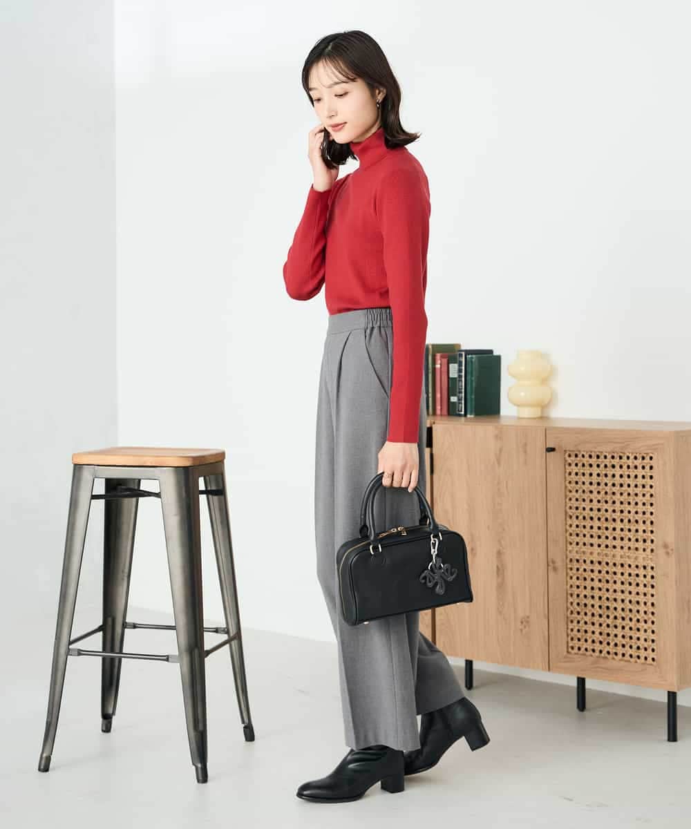 K2FAD01029 a.v.v(アー・ヴェ・ヴェ) リブタートルニット レッド