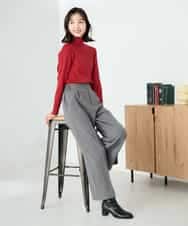 K2FAD01029 a.v.v(アー・ヴェ・ヴェ) リブタートルニット レッド