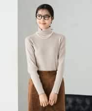 K2FAD01029 a.v.v(アー・ヴェ・ヴェ) リブタートルニット レッド