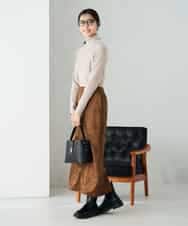 K2FAD01029 a.v.v(アー・ヴェ・ヴェ) リブタートルニット レッド