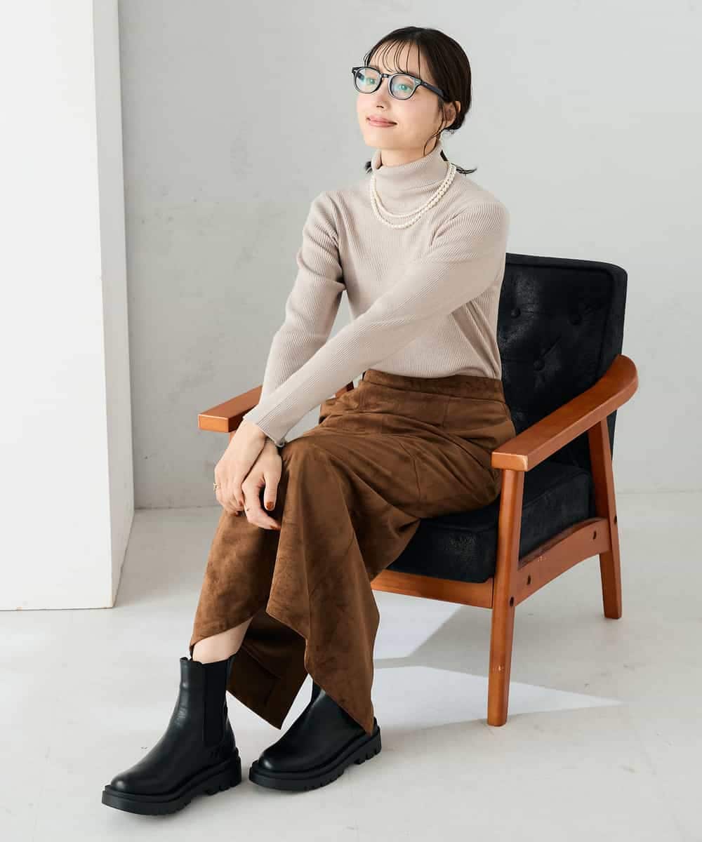 K2FAD01029 a.v.v(アー・ヴェ・ヴェ) リブタートルニット レッド