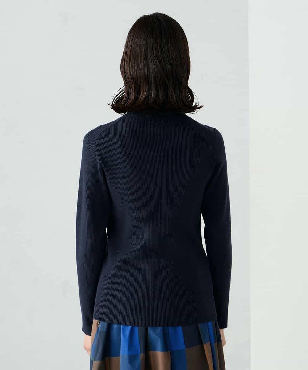 K2FAD01029 a.v.v(アー・ヴェ・ヴェ) リブタートルニット レッド