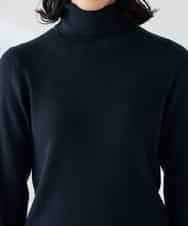 K2FAD01029 a.v.v(アー・ヴェ・ヴェ) リブタートルニット レッド