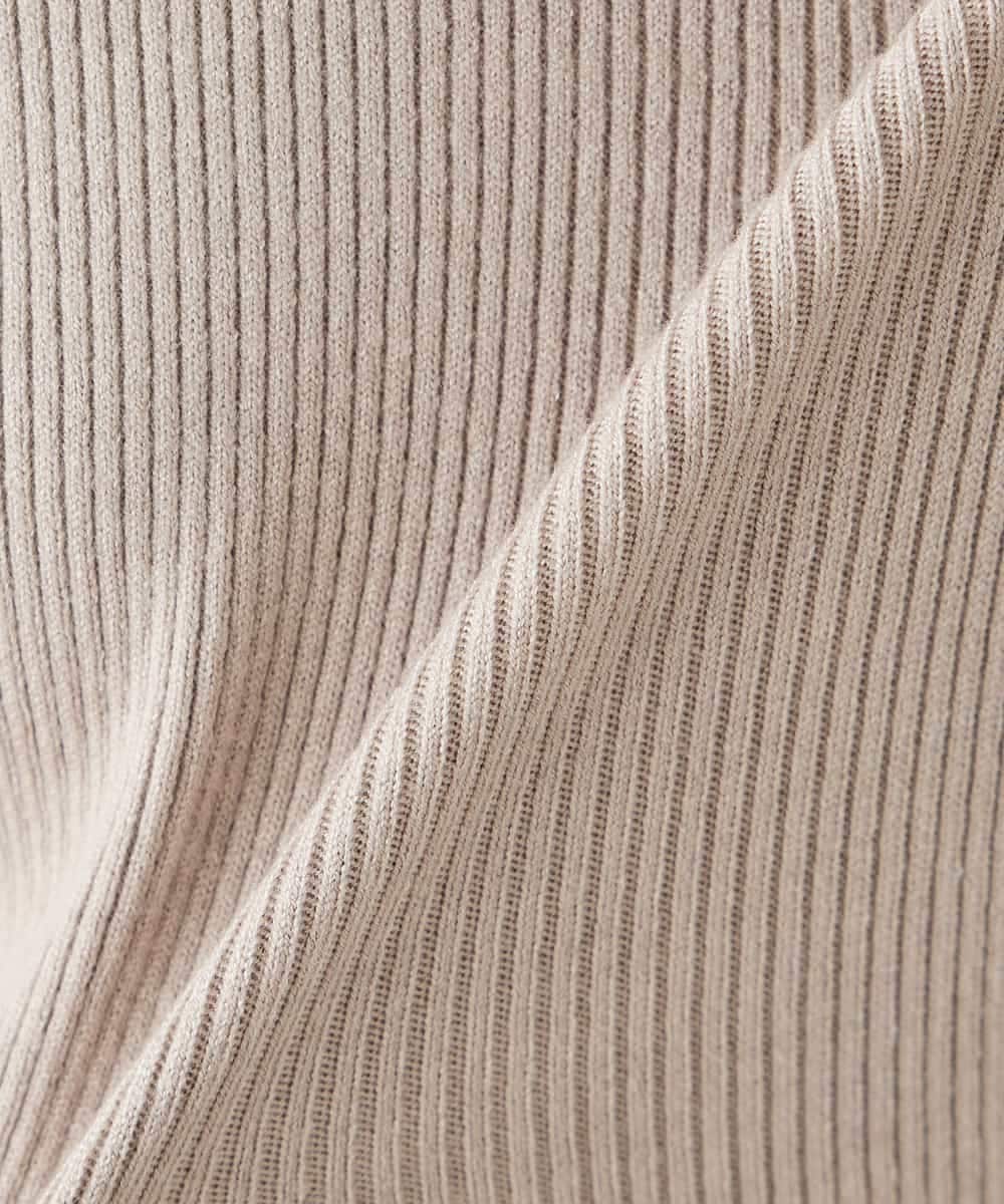 K2FAD01029 a.v.v(アー・ヴェ・ヴェ) リブタートルニット レッド