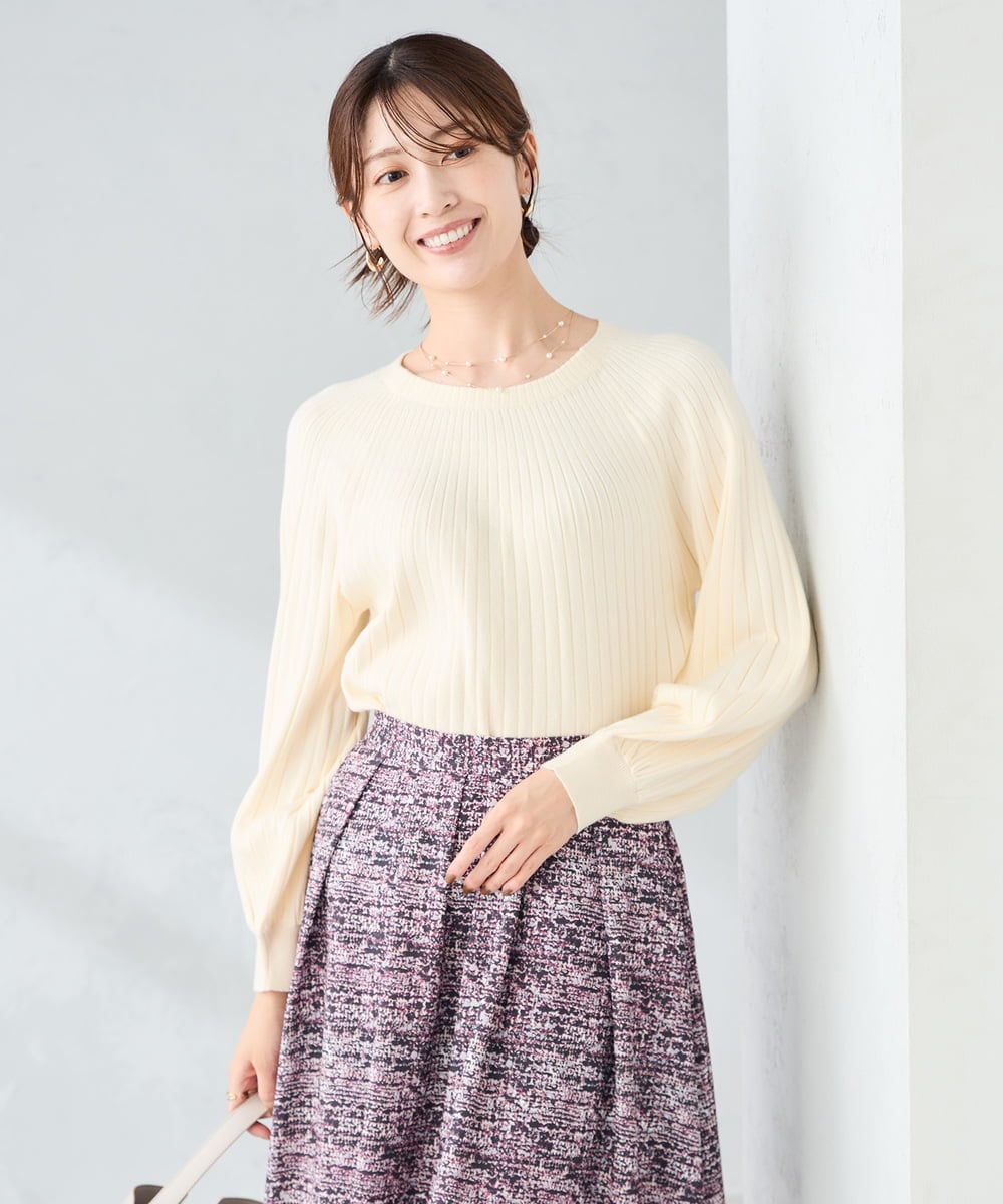 K2FAD10044 a.v.v(アー・ヴェ・ヴェ) 【洗える/雑誌InRed(宝島社)11月号掲載】求心風モックネックニット レッド