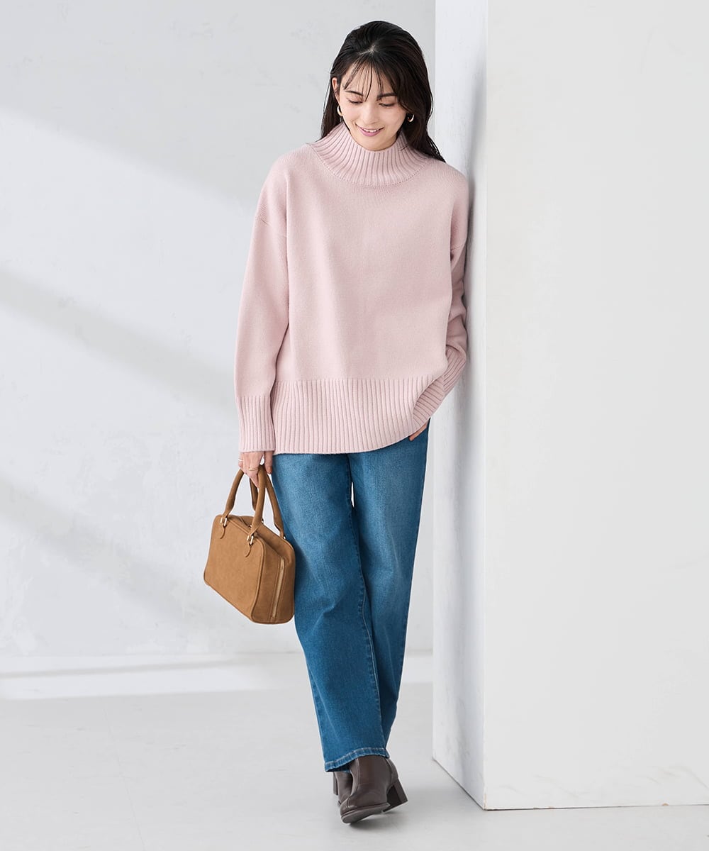 K2FAD46044 a.v.v(アー・ヴェ・ヴェ) 【洗える/静電気が起きにくい】バックスリットニット レッド