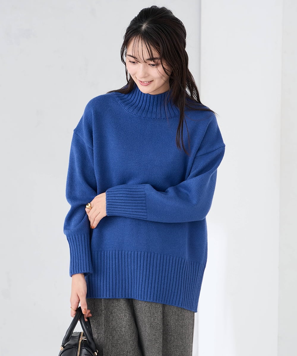 K2FAD46044 a.v.v(アー・ヴェ・ヴェ) 【洗える/静電気が起きにくい】バックスリットニット レッド