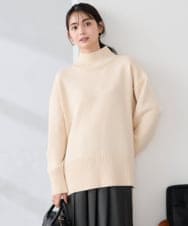 K2FAD46044 a.v.v(アー・ヴェ・ヴェ) 【洗える/静電気が起きにくい】バックスリットニット レッド