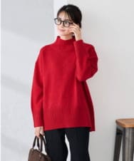 K2FAD46044 a.v.v(アー・ヴェ・ヴェ) 【洗える/静電気が起きにくい】バックスリットニット レッド