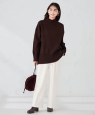 K2FAD46044 a.v.v(アー・ヴェ・ヴェ) 【洗える/静電気が起きにくい】バックスリットニット レッド